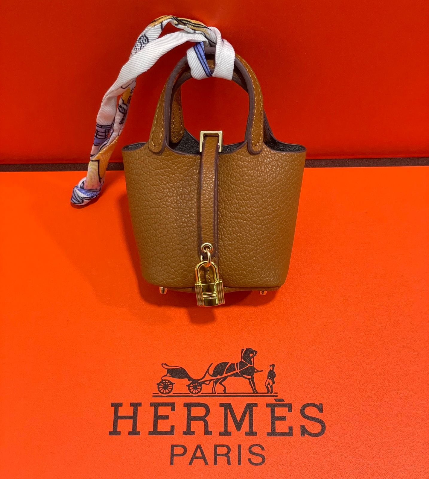 Hermes Key chain or bag charm - Image 2 of 12